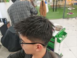 点击看大图 -尤司男士国潮理发馆