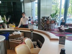 -奔驰上海利星(七宝店)