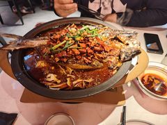 -鸣记脆皮烤鱼·海鲜烤鱼(三八广场店)