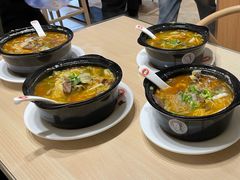 -闫家驴肉老店(华电一校店)