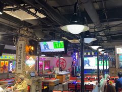 -马路牙子烧烤音乐酒馆(望京店)
