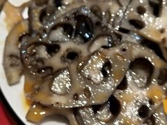 -李双猪·小龙虾·烧烤·羊肉煲(乐山店)
