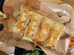 铁板鸡汁锅贴-遇见小面(深圳中心书城店)