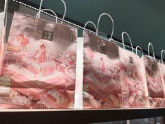 -奈雪的茶(亨特国际广场店)