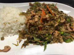 酸菜肉丝饭-中国农业大学·第四食堂风味餐厅