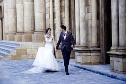 欧美时尚-巴黎婚纱摄影工作室