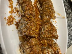 -光海鲜鱼翅餐厅(叻差拉披色路店)