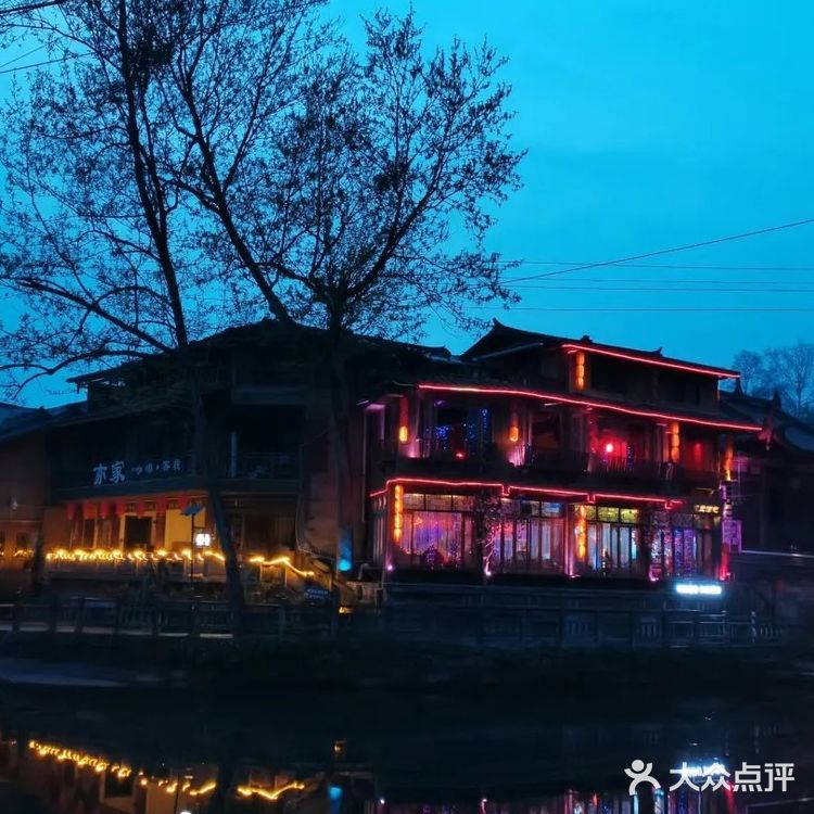 上里古镇没有被商业化