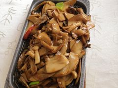 铁板八珍菇-蓬川食府(金海道店)