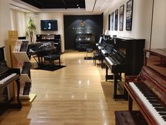 -柏斯音乐艺术中心·钢琴·吉他(上音店)