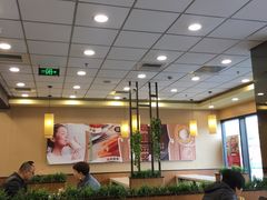 大堂-永和大王·现磨豆浆·卤肉饭(九亭SH085店)