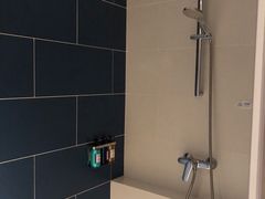 -珠海拱北口岸智选假日酒店