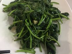 -量贩海鲜餐厅