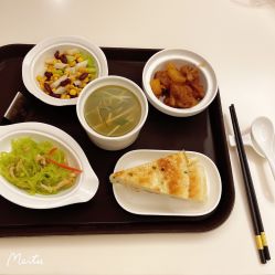 -莲芯花月子会所