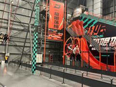-极限PLAY运动娱乐新世界·团建派对潮玩休闲馆·室内蹦极高空游乐园