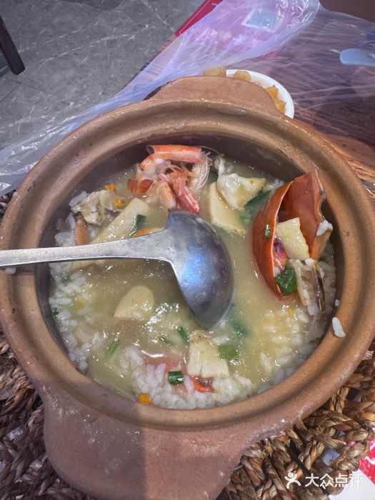 皮蛋弟砂锅店(总店)图片