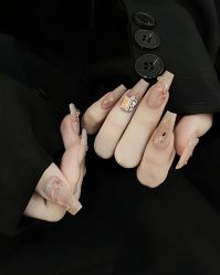 -斯馨·健康美甲美睫