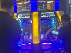 -爱玩嘉年华(龙湖曲江天街店)