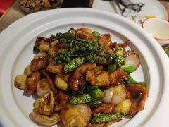 藤椒松板肉-新白鹿餐厅(金鹰新街口店)