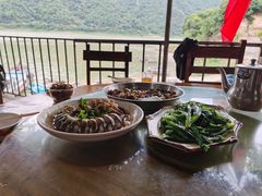 -百里鲜(羚羊峡古栈道森林公园店)