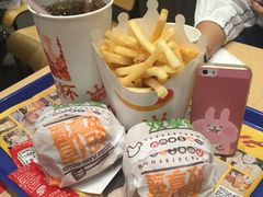 -汉堡王(大连柏威年餐厅店)