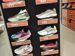 -NIKE上海青浦优选体验店