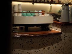 -Line 咖啡(石厦花园店)