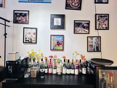 -LESCEDARS Brasserie Bistro香柏树