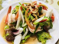 -Jungle Kitchen