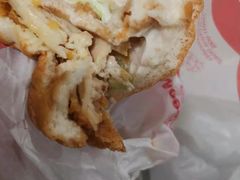 -麦当劳(轻轨曹杨路店)