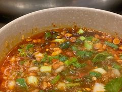 -肖肖酸萝卜鱼火锅(总店)