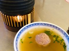 牛丸汤-潮界(凯德晶萃店)