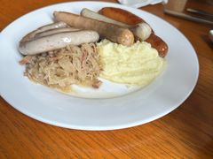 -普兰达德国餐厅·德式脆皮烤猪肘·自酿啤酒(观唐店)