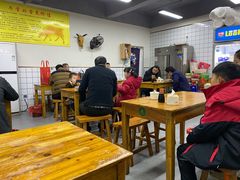 大堂-张记牛骨粉