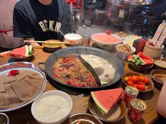 -萍姐火锅·公路夜市(武汉首店)