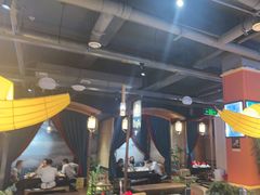 -老船舫·现做活鲜鱼馆(东郊记忆店)