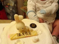 -舒月母婴月嫂育儿嫂(静安店)