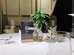 -荟廷·晶萃(陆家嘴尚悦湾店)