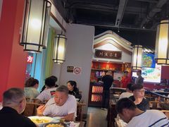 -川流不息·地道川菜·小龙虾(新松江路店)