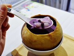 椰皇紫薯小圆子炖蛋白-满记甜品(优客百盛店)