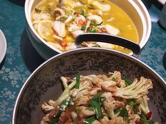 -呷湘厨·鱼汤捞饭·剁椒鱼头·辣椒炒肉(国家会展中心店)