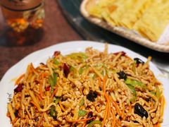 鱼香肉丝-吴记酱骨炖菜馆(西大直街店)