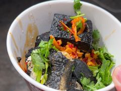 -黑色经典臭豆腐·湖南特产(太平街口店)