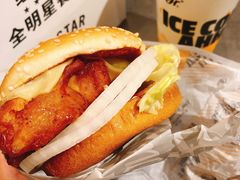 照烧凤梨堡-卡乐星(美罗城店)