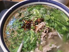 招牌生烫牛肉大理饵丝-云阿蛮云南生烫牛肉米线(奉贤路店)