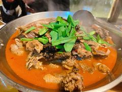 -临江餐馆二楼美食部落