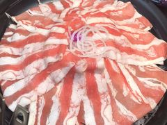 -老牌坊云南鱼豆花火锅(哈西万达店)