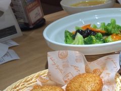 -宏状元现熬粥·京味菜(黄寺大街店)