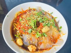-烤肉小伙烤肉店