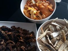 -黔蘑菇四季餐厅(观山湖店)